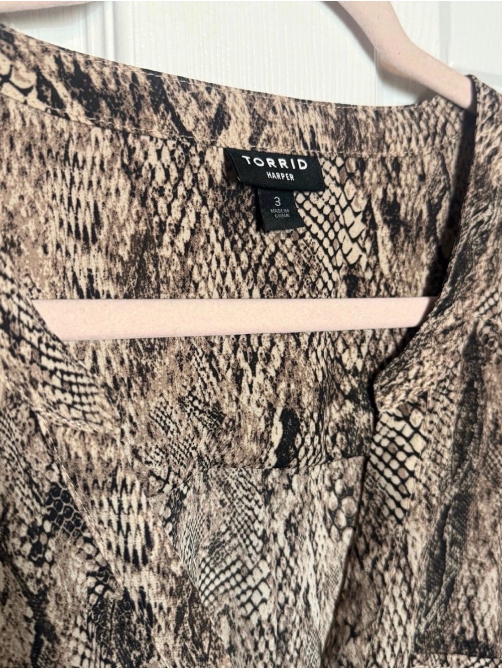 Torrid Harper Georgette 3/4 Sleeved Blouse Size 3 - Picture 5 of 6